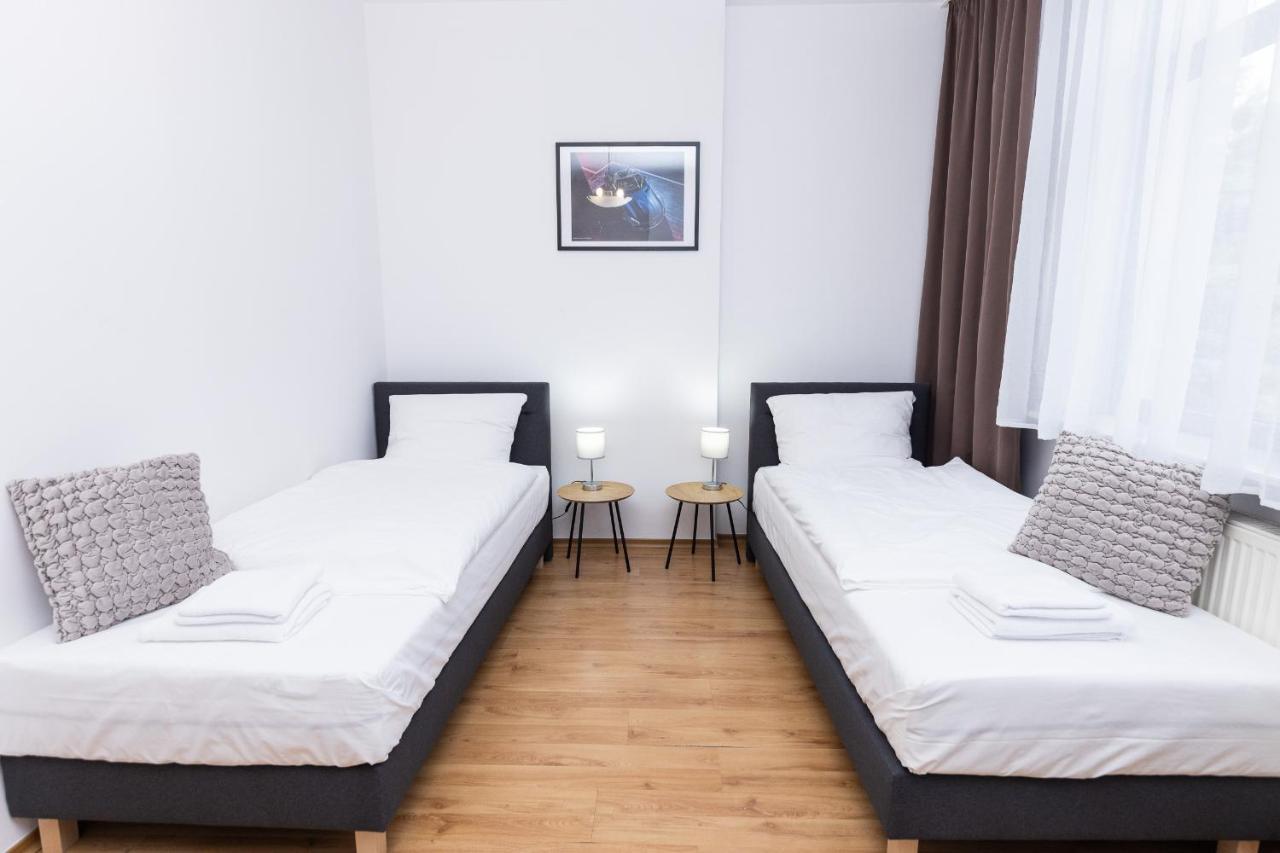 Hotel Tor Kielce Cminsk Экстерьер фото